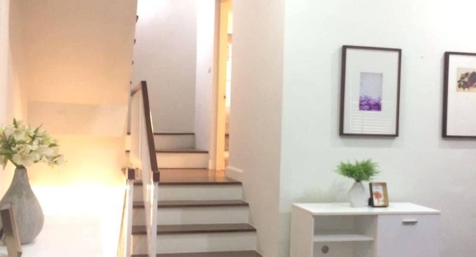 For rent そして for sale 3 Beds townhouse in Bueng Kum, Bangkok