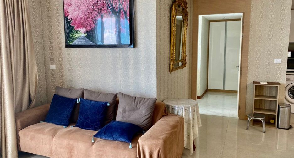 For rent 2 bedrooms condo in Bang Lamung, Chonburi