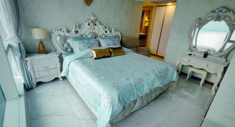 For rent 2 bedrooms condo in Bang Lamung, Chonburi