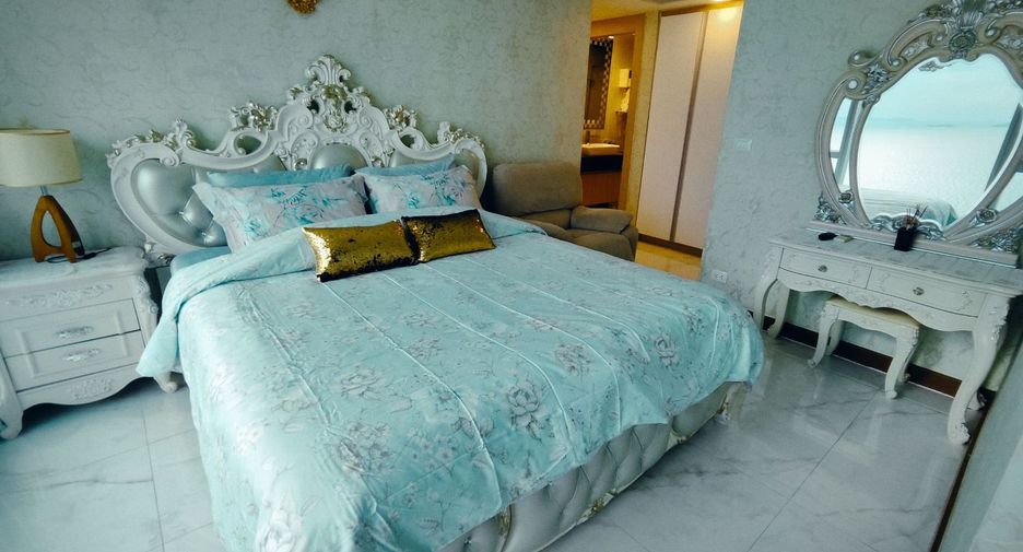 For rent 2 bedrooms condo in Bang Lamung, Chonburi