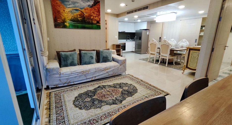 For rent 2 bedrooms condo in Bang Lamung, Chonburi