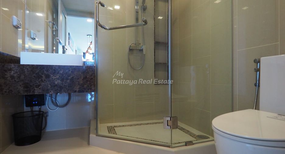 For sale 2 bedrooms condo in Bang Lamung, Chonburi
