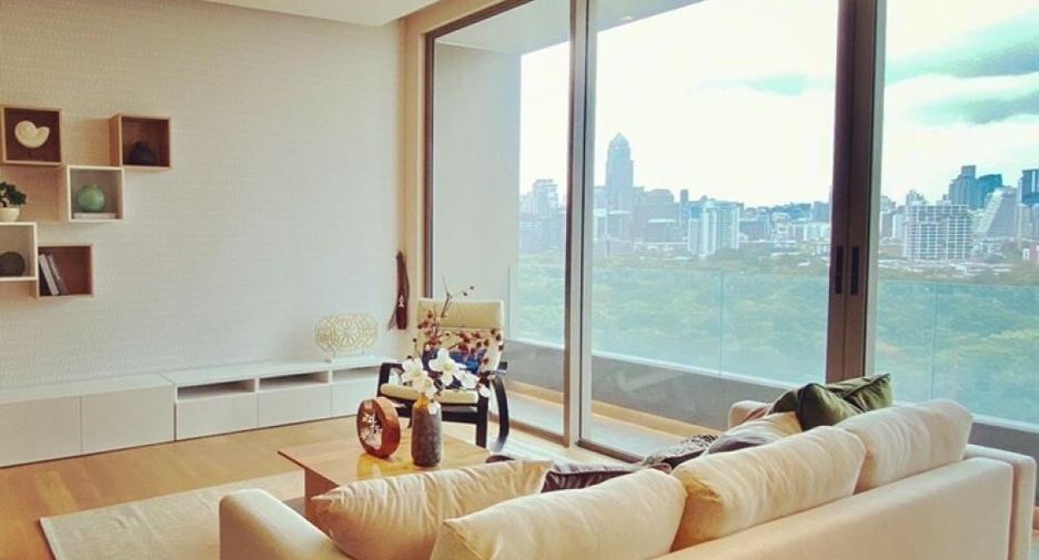 For sale 2 bedrooms condo in Sathon, Bangkok