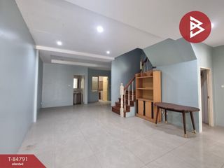 For sale 6 bed townhouse in Bang Khae, Bangkok