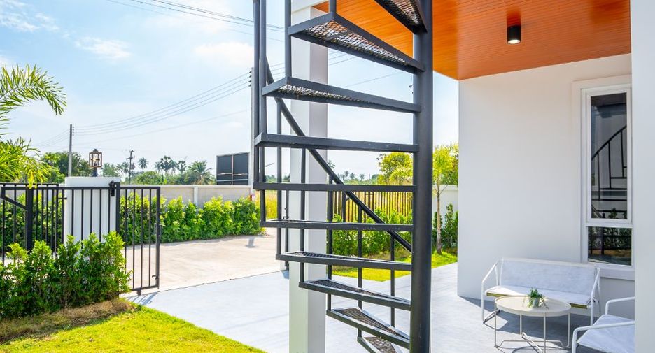 For rent and for sale 2 bedrooms house in Hua Hin, Prachuap Khiri Khan