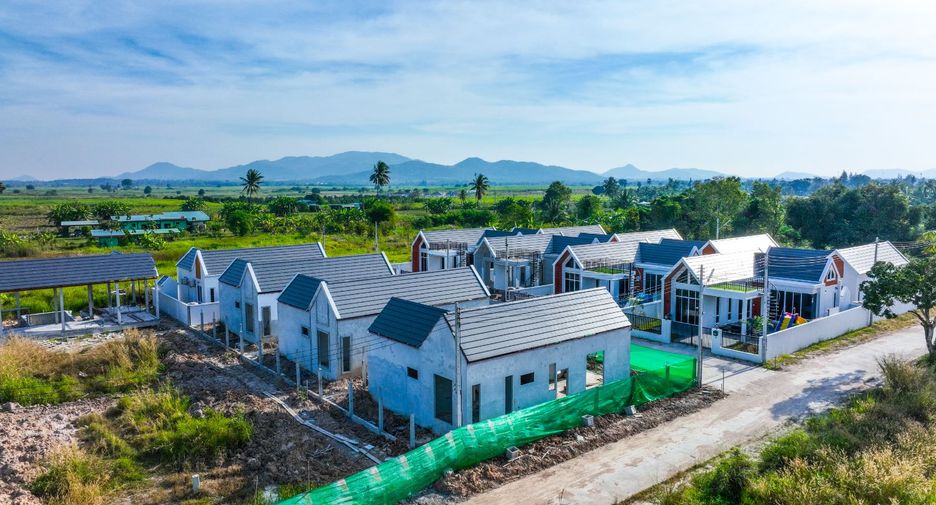 For rent and for sale 2 bedrooms house in Hua Hin, Prachuap Khiri Khan