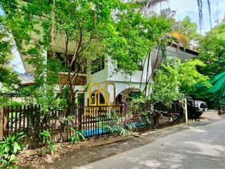 For sale land in Huai Khwang, Bangkok