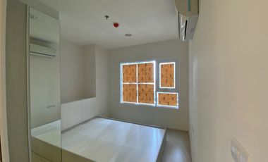 For sale 2 bedrooms condo in Mueang Samut Prakan, Samut Prakan