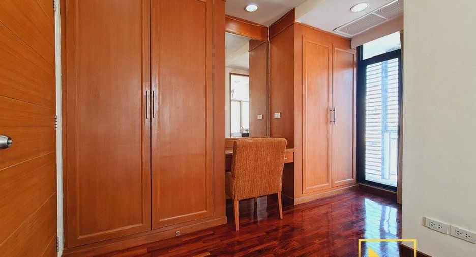 Apartment zur Miete mit 2 Zimmer in Taling Chan, Bangkok