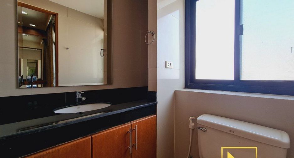 Apartment zur Miete mit 2 Zimmer in Taling Chan, Bangkok