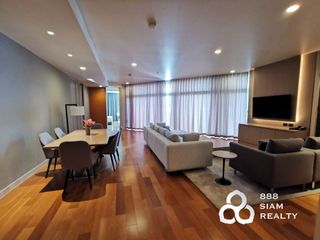 À louer 3 chambres appartement avec services à Bang Kho Laem, Bangkok
