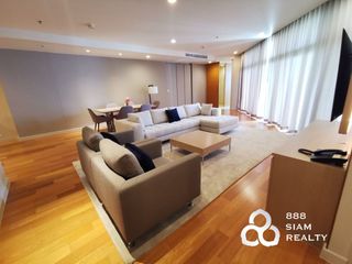À louer 3 chambres appartement avec services à Bang Kho Laem, Bangkok