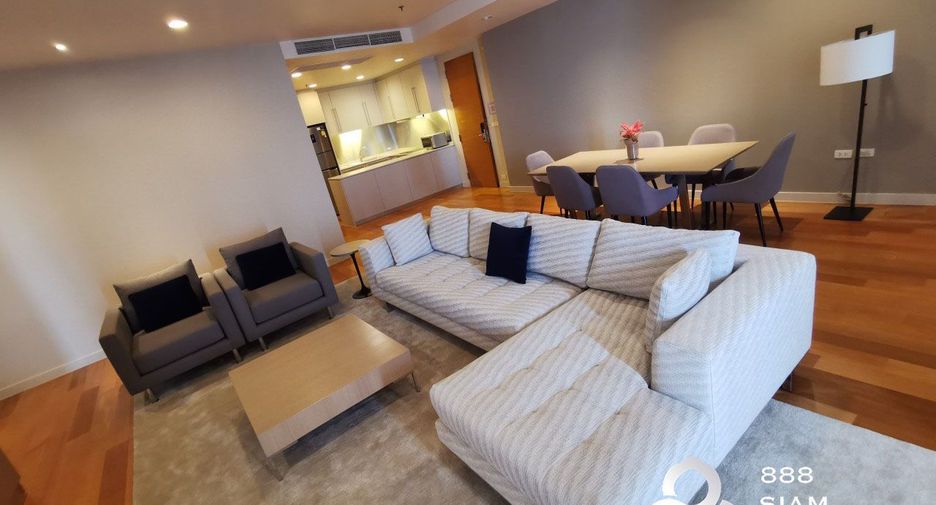 À louer 3 chambres appartement avec services à Bang Kho Laem, Bangkok