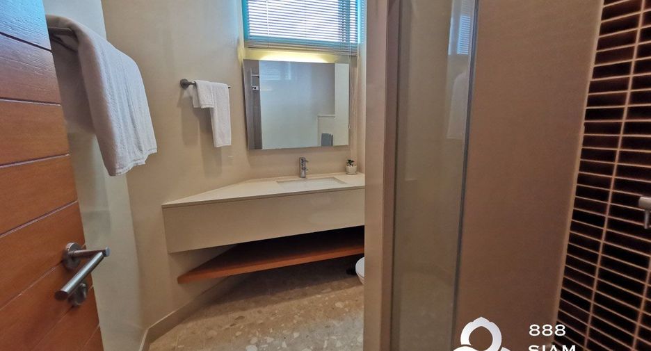 À louer 3 chambres appartement avec services à Bang Kho Laem, Bangkok