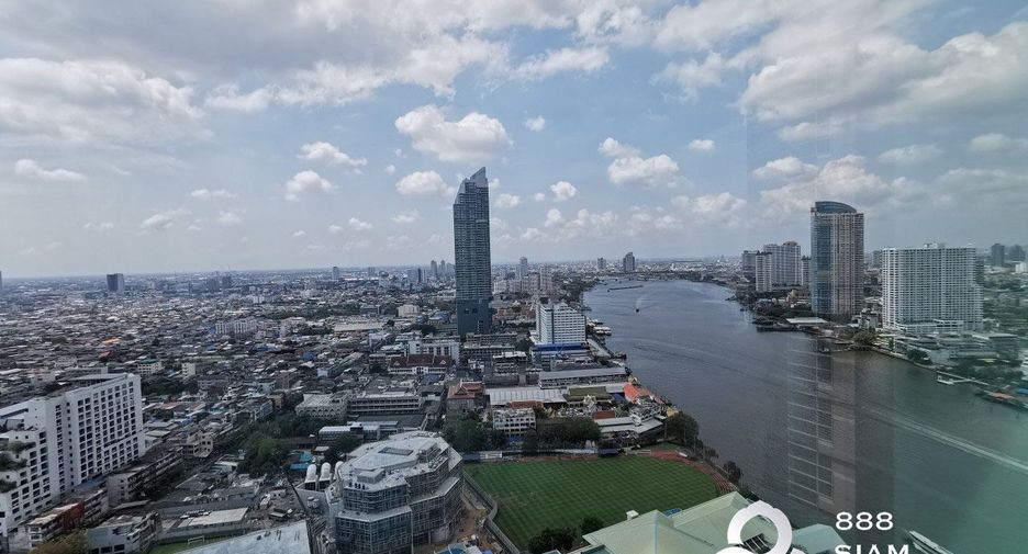 À louer 3 chambres appartement avec services à Bang Kho Laem, Bangkok