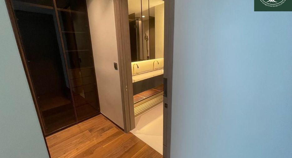 Condo en alquiler de 2 habitaciones en Khlong Toei, Bangkok
