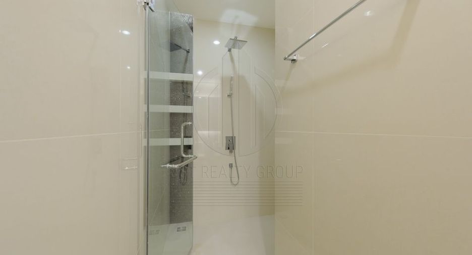 For sale 3 bedrooms condo in Bang Kho Laem, Bangkok