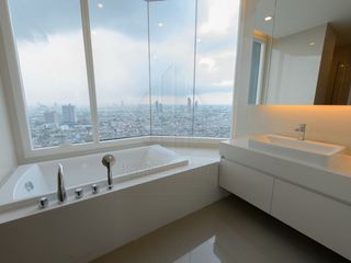 ขาย 3 ห้องนอน คอนโด ใน บางคอแหลม, กรุงเทพฯ