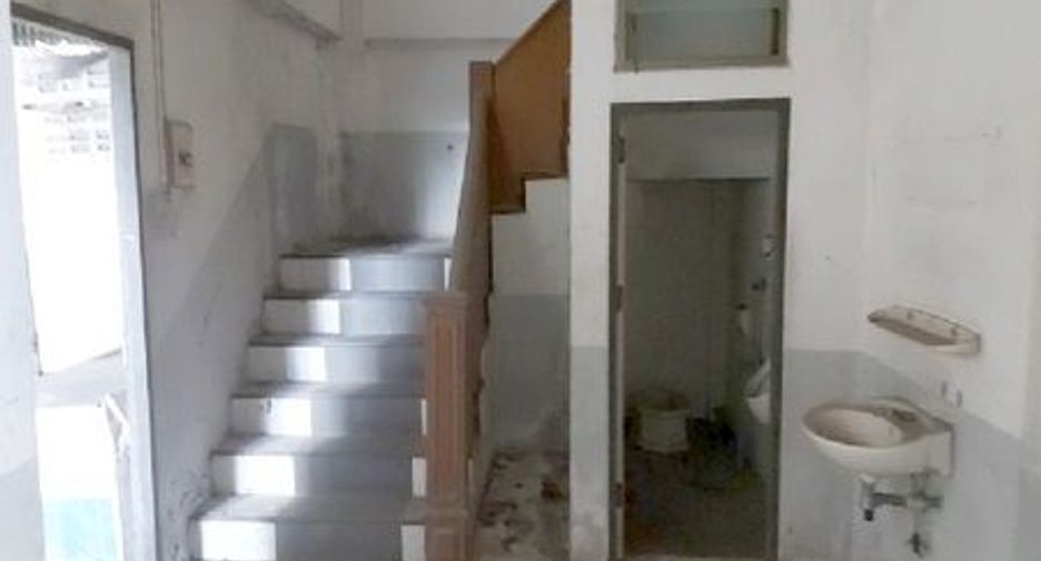 For sale retail Space in Mueang Ubon Ratchathani, Ubon Ratchathani