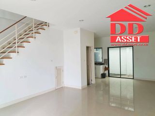 For rent and for sale 2 bed townhouse in Min Buri, Bangkok