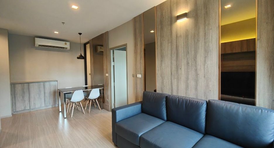 For sale 2 bed condo in Huai Khwang, Bangkok