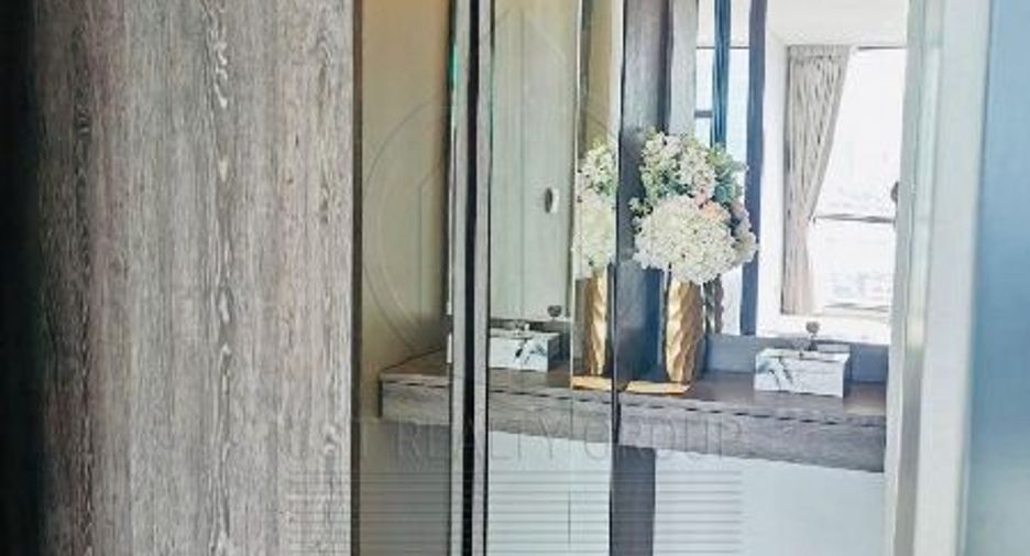 Wohnung zur Miete und zum Kauf mit 2 Zimmer in Watthana, Bangkok