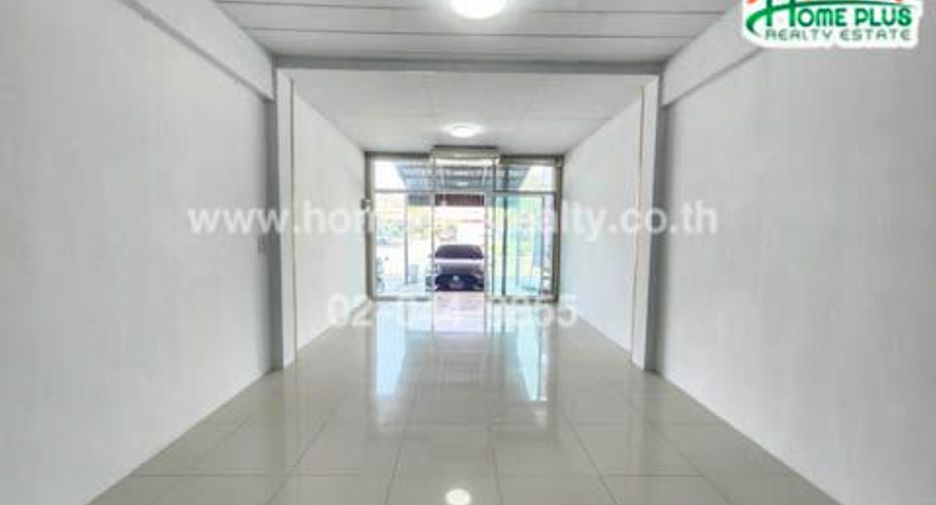 For sale retail Space in Lam Luk Ka, Pathum Thani