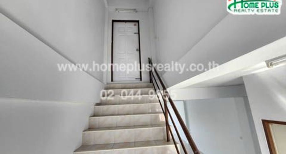 For sale retail Space in Lam Luk Ka, Pathum Thani