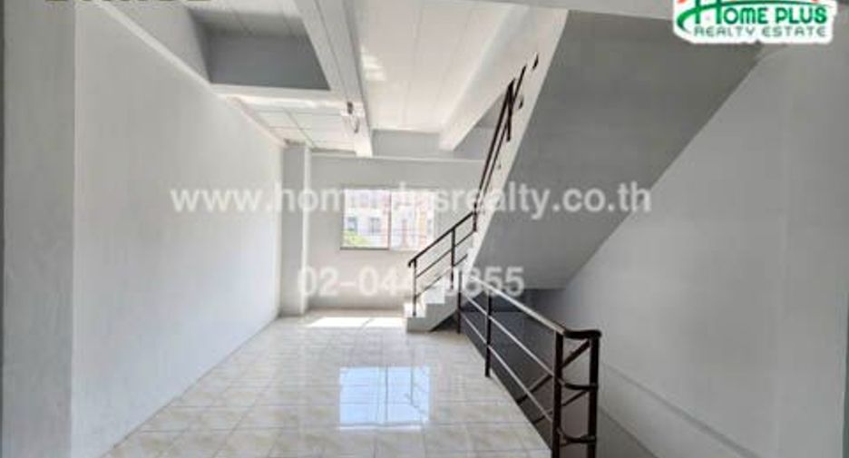 For sale retail Space in Lam Luk Ka, Pathum Thani