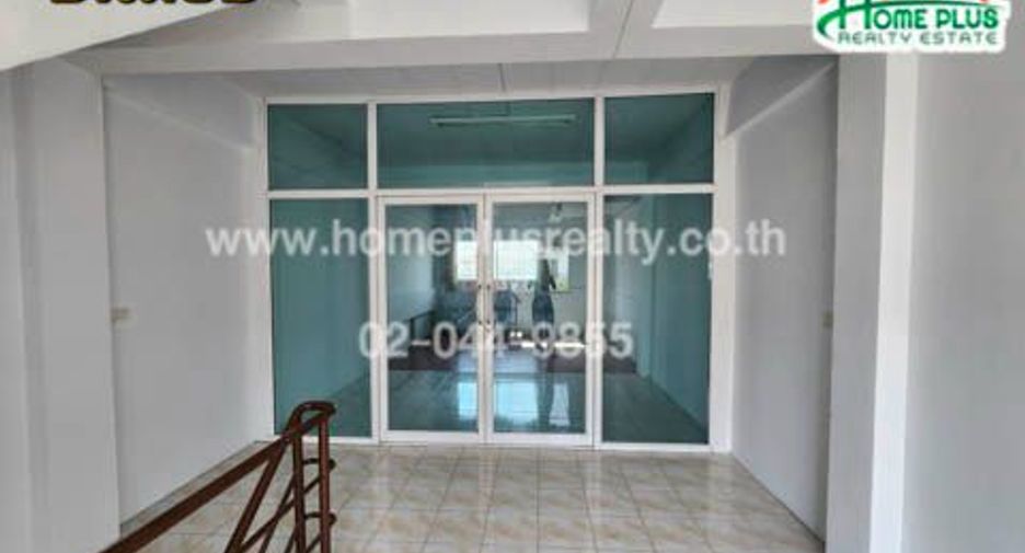 For sale retail Space in Lam Luk Ka, Pathum Thani