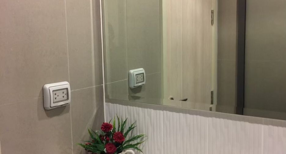 Аренда и продажа 1 кровать кондо в Кхлонг Тоеи, Бангкок