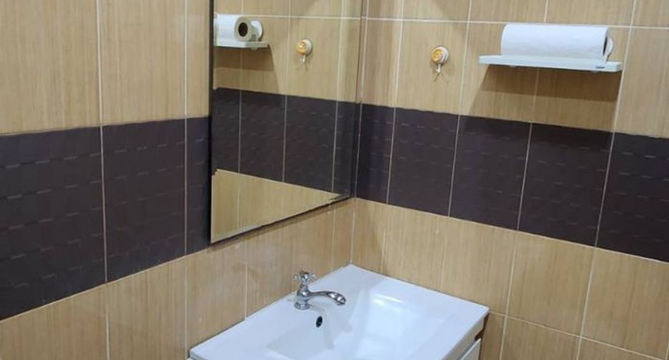 For sale 3 bedrooms townhouse in Mueang Chachoengsao, Chachoengsao