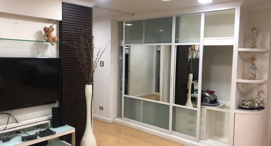 出租 4 卧室 独立屋 在 Bang Na, 曼谷