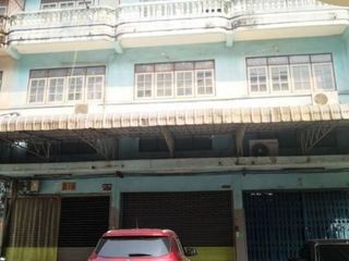 For sale 5 bedrooms retail Space in Bang Khun Thian, Bangkok