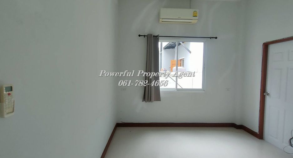 For rent and for sale 4 bedrooms house in Min Buri, Bangkok