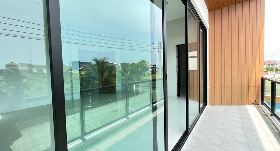 出售 3 卧室 独立屋 在 Mueang Krabi, Krabi
