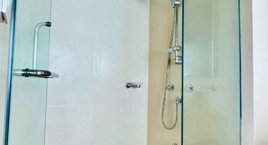 Haus zur Miete mit 3 Zimmer in Khlong Toei, Bangkok