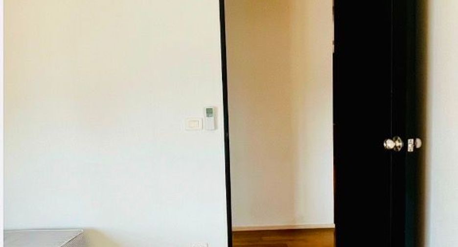 Haus zur Miete mit 3 Zimmer in Khlong Toei, Bangkok