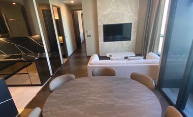 Condo en alquiler de 2 habitaciones en Khlong Toei, Bangkok