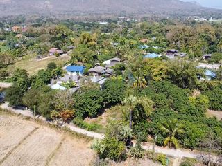 For sale land in San Kamphaeng, Chiang Mai