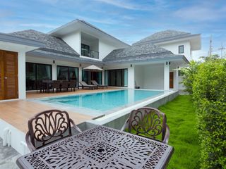 For rent and for sale 4 bed villa in Mueang Krabi, Krabi