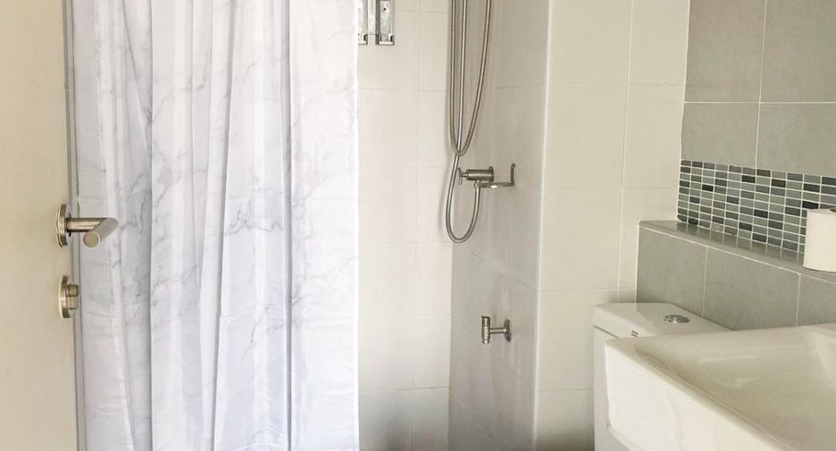 À vendre 1 chambre condo à Prawet, Bangkok