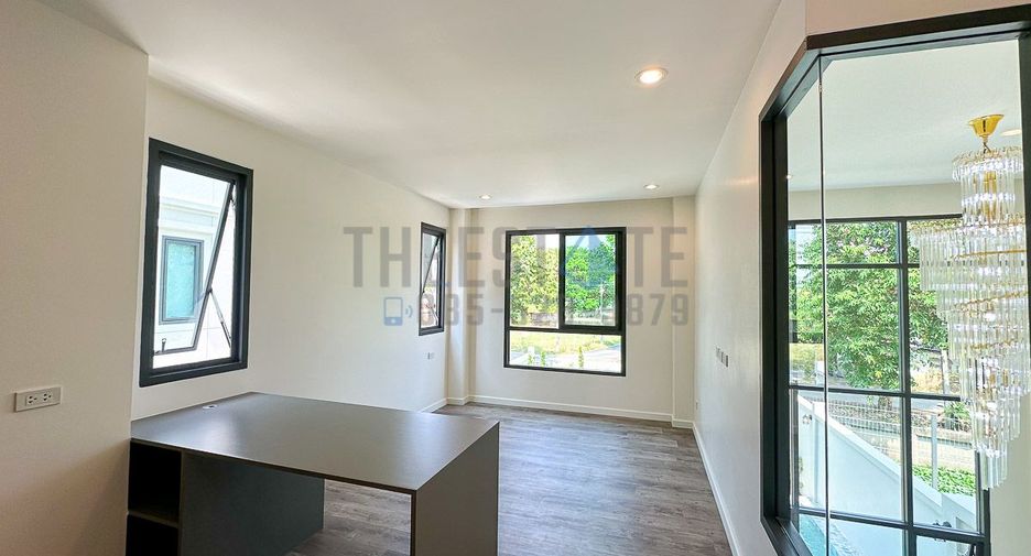 For rent and for sale 4 bedrooms house in Mueang Chiang Mai, Chiang Mai