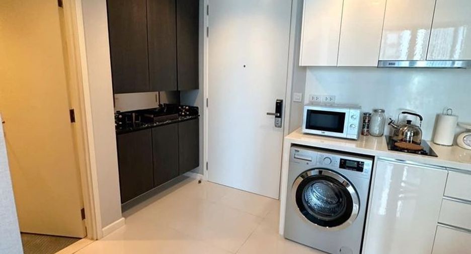 For rent そして for sale 2 Beds condo in Sathon, Bangkok