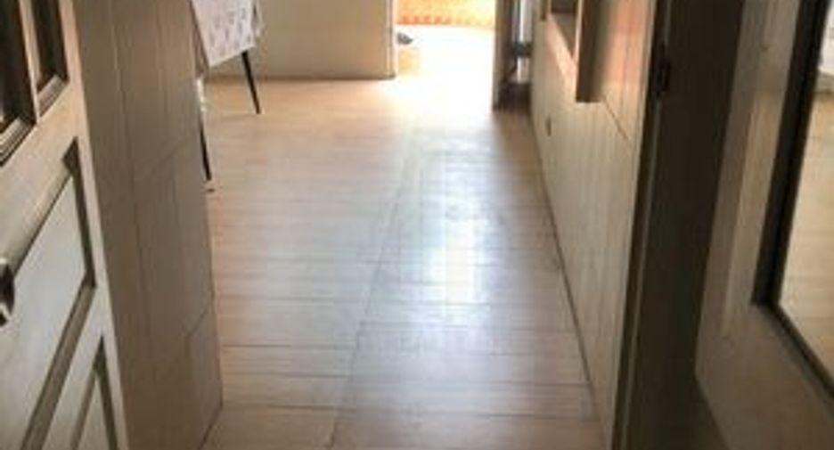 出租 4 卧室 独立屋 在 Khlong Toei, 曼谷