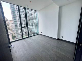 Condo en venta de 2 habitaciones en Sathon, Bangkok