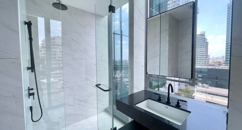 À vendre 2 chambres condo à Sathon, Bangkok