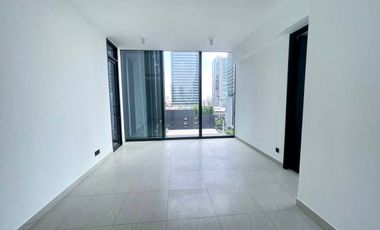 For sale 2 bedrooms condo in Sathon, Bangkok