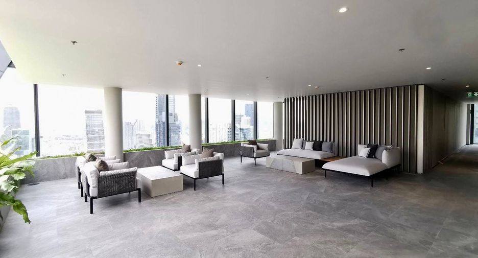 À vendre 2 chambres condo à Sathon, Bangkok
