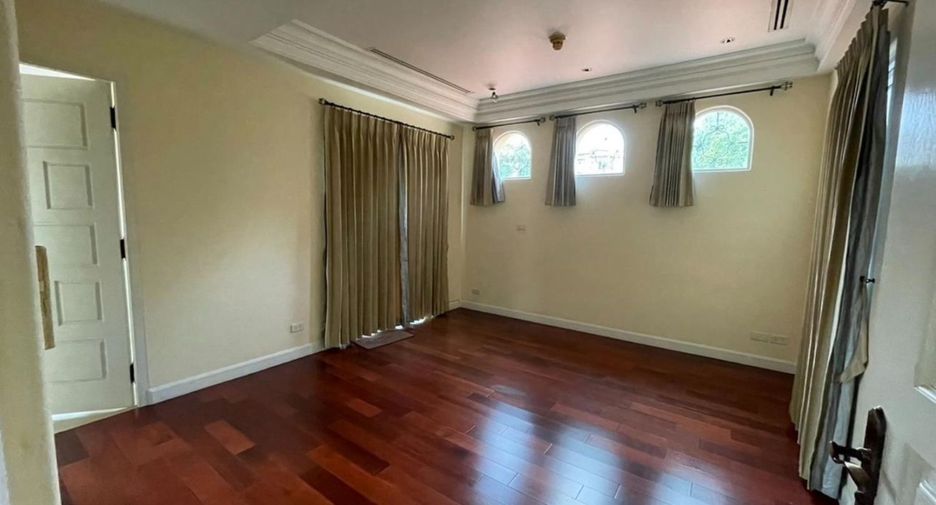 Haus zur Miete mit 4 Zimmer in Bang Phli, Samut Prakan